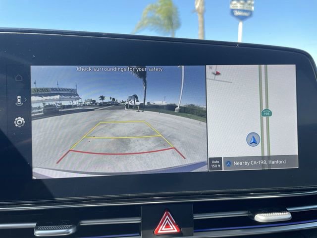 Used 2024 Hyundai Elantra SEL image 15