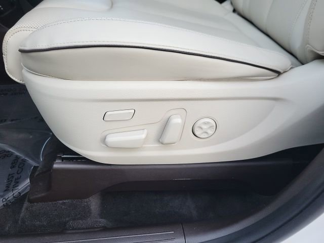 Used 2021 Hyundai Palisade Calligraphy image 13