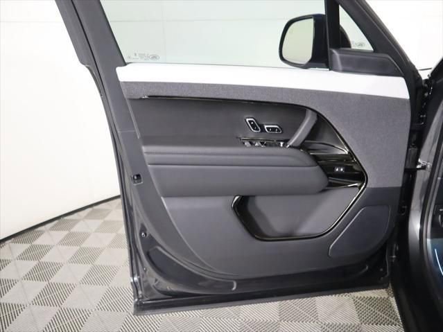 New 2026 Land Rover Range Rover Sport Dynamic SE image 28