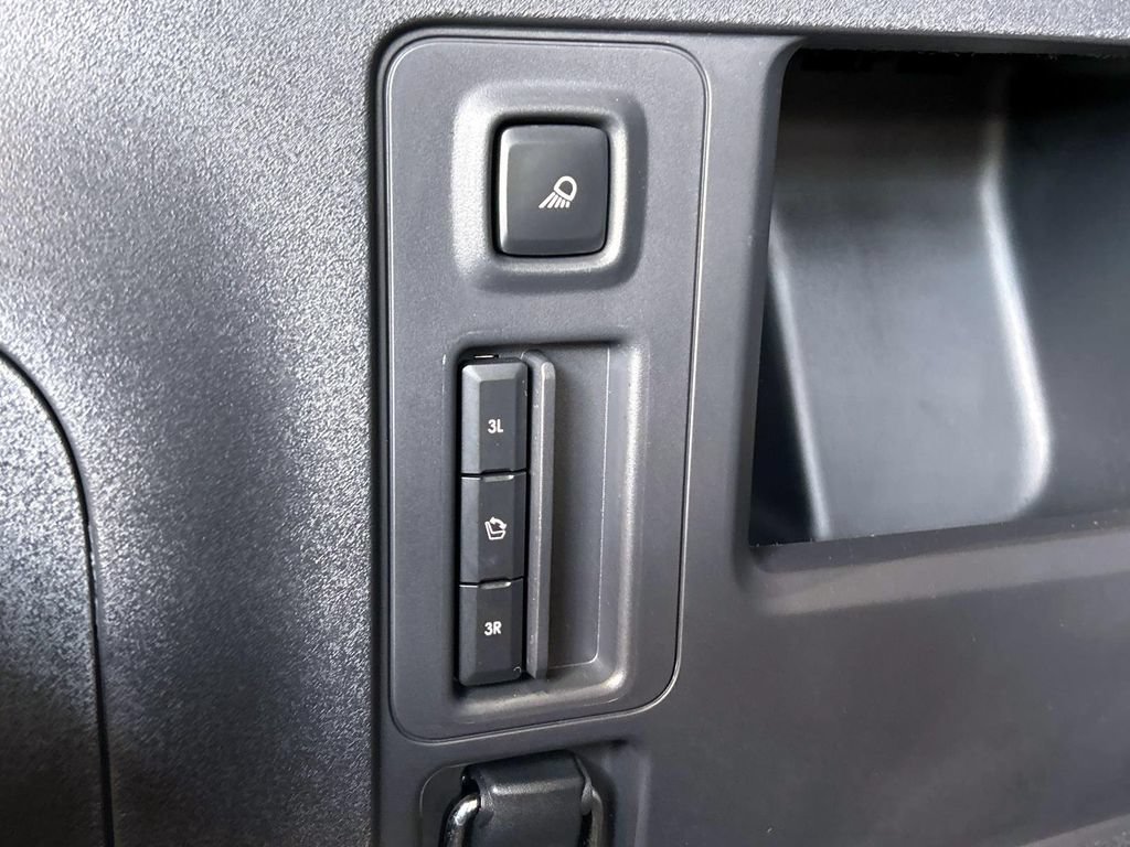 Used 2025 Lincoln Navigator L Black Label AWD/4WD image 15