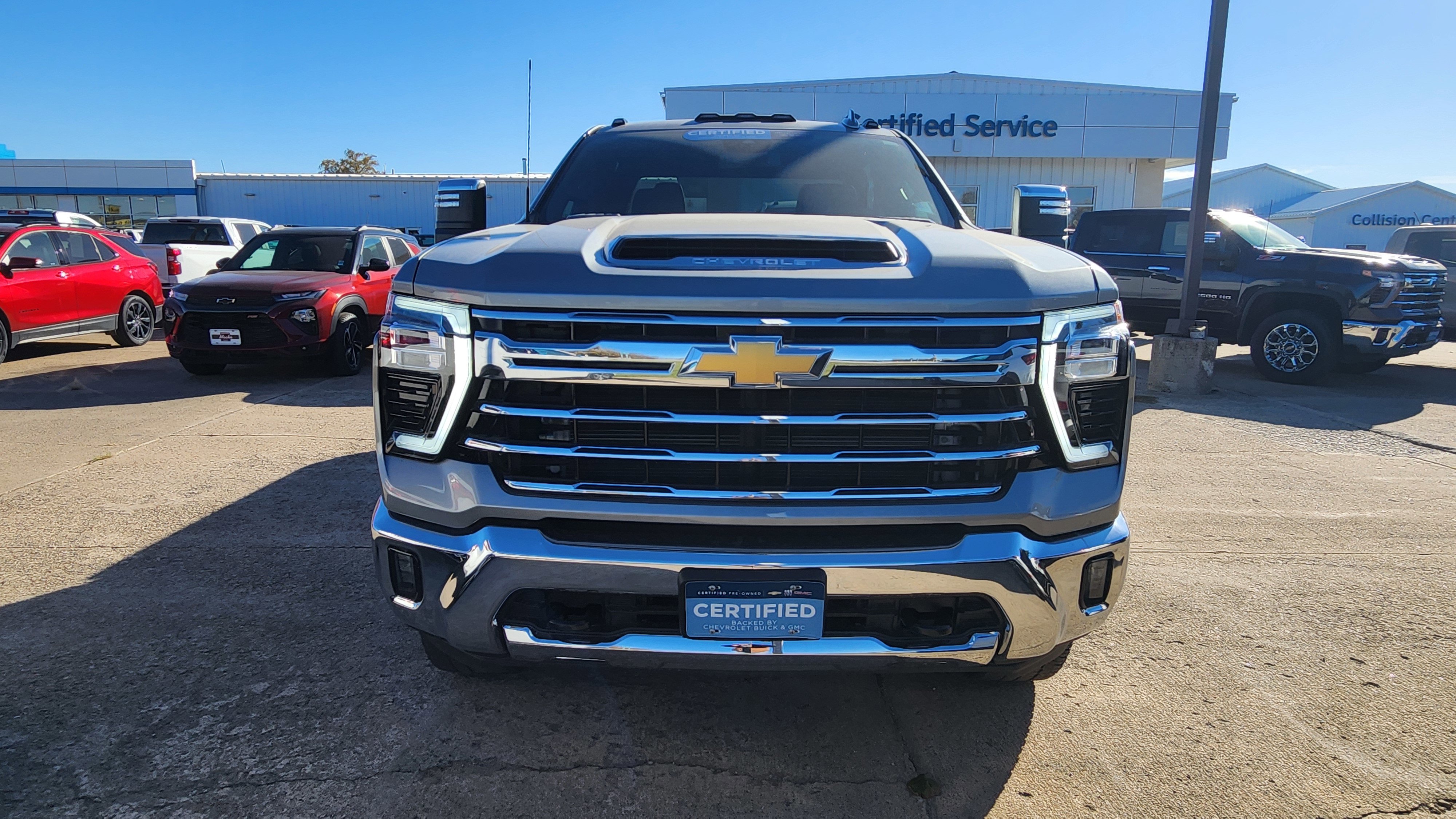Certified 2025 Chevrolet Silverado 2500 LTZ image 2