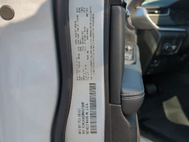 Certified 2024 Jeep Grand Cherokee L Altitude AWD/4WD image 37