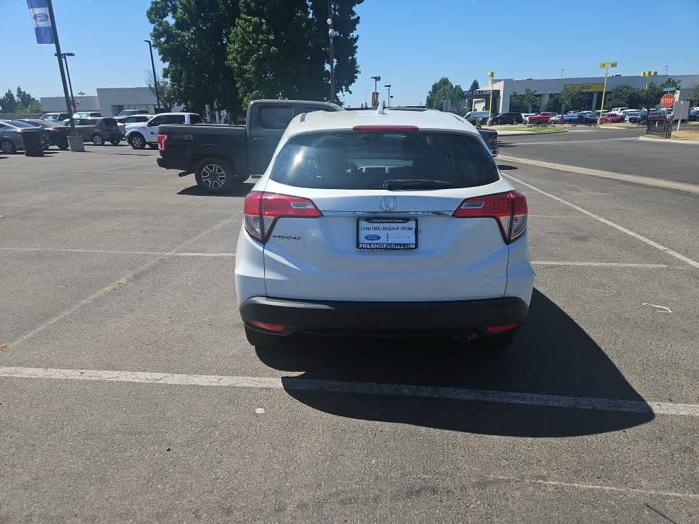 Used 2021 Honda HR-V LX image 6