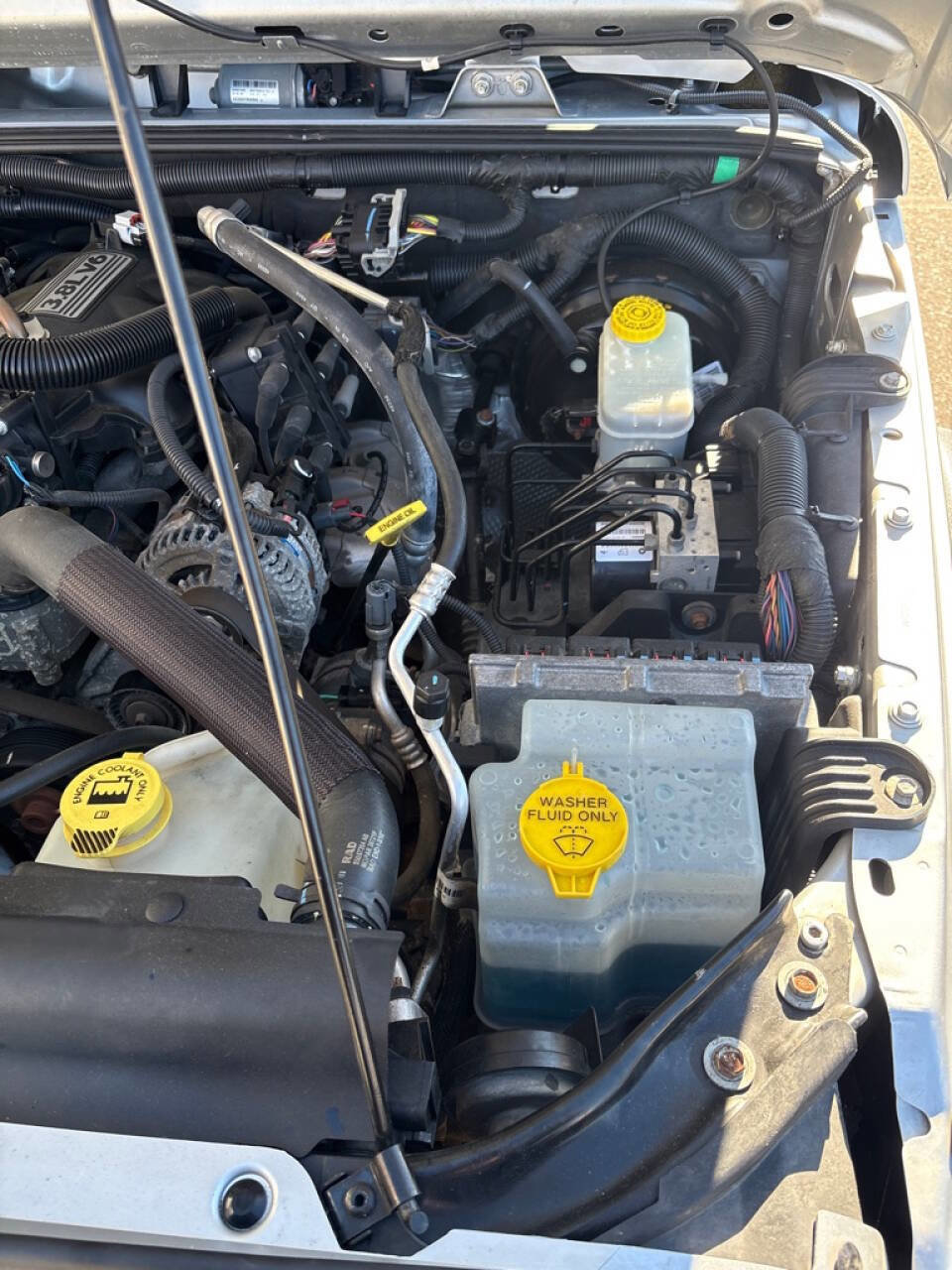 Used 2010 Jeep Wrangler Sport image 28