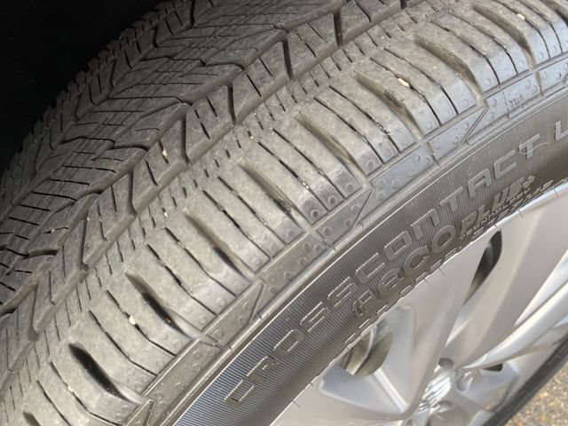 Certified 2025 Buick Enclave Preferred w/ LPO, Floor Liner Package FWD image 22