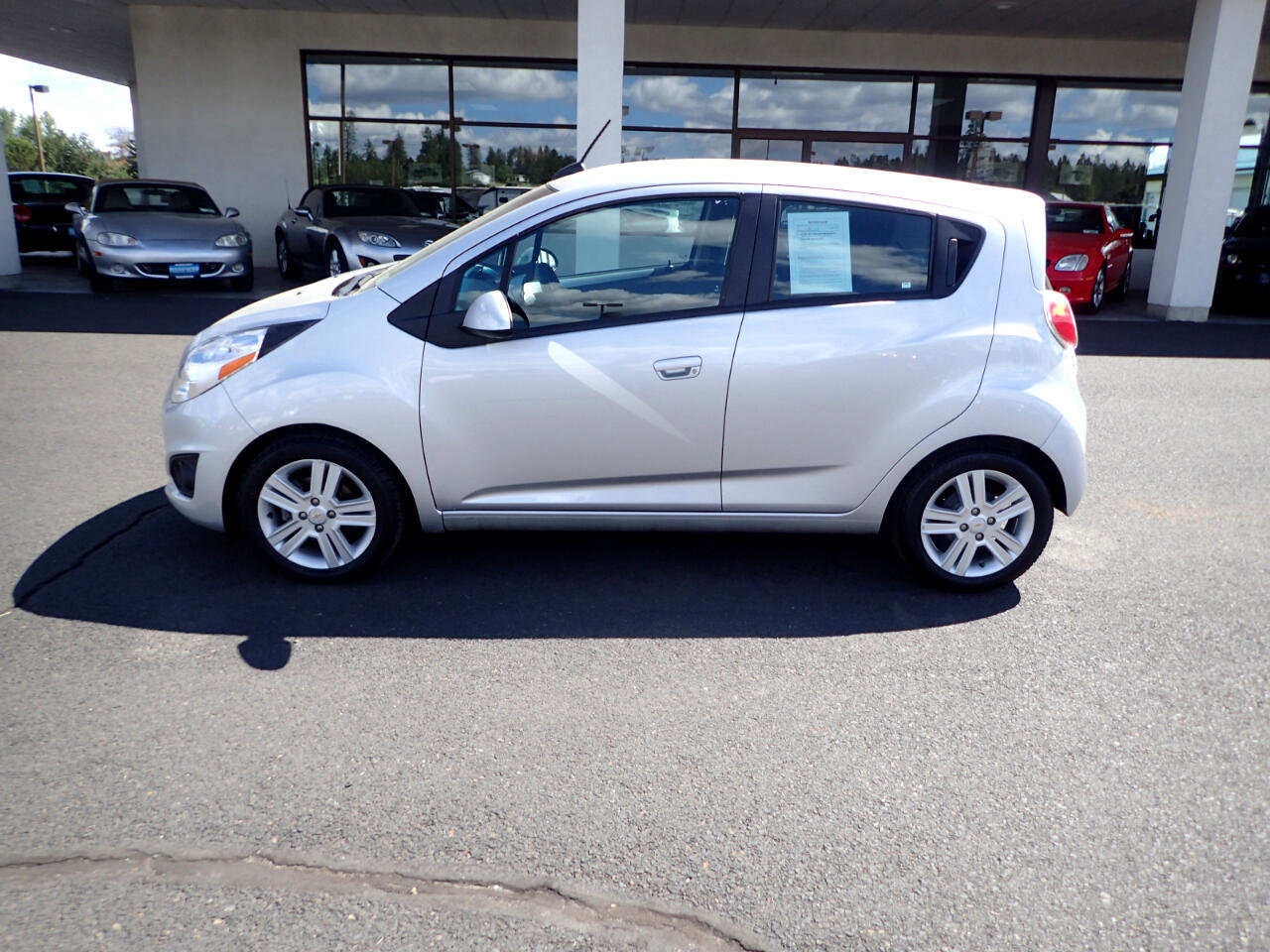 Used 2015 Chevrolet Spark LT image 2