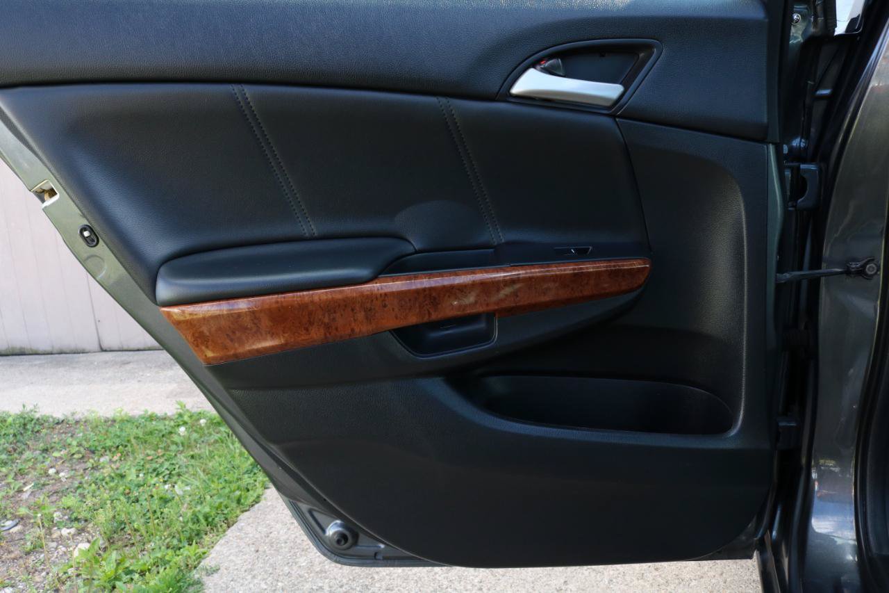 Used 2012 Honda Accord EX-L image 30