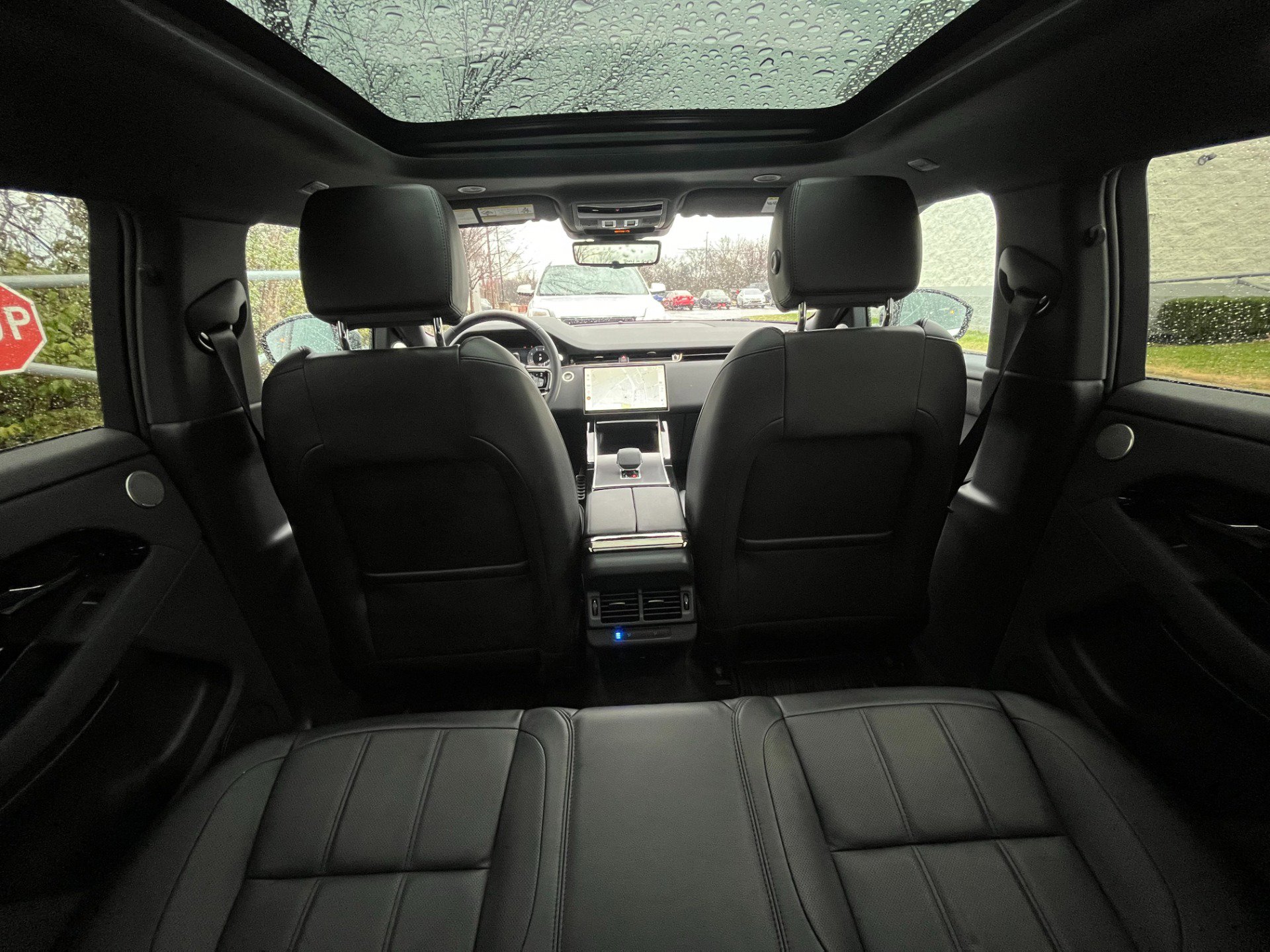 Used 2024 Land Rover Range Rover Evoque Dynamic SE image 49