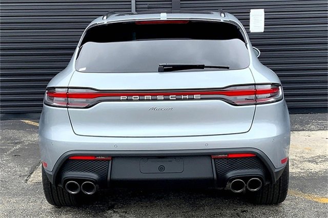 New 2025 Porsche Macan image 9