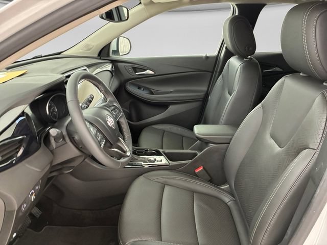 Used 2023 Buick Encore GX Essence w/ Experience Buick Package FWD image 12