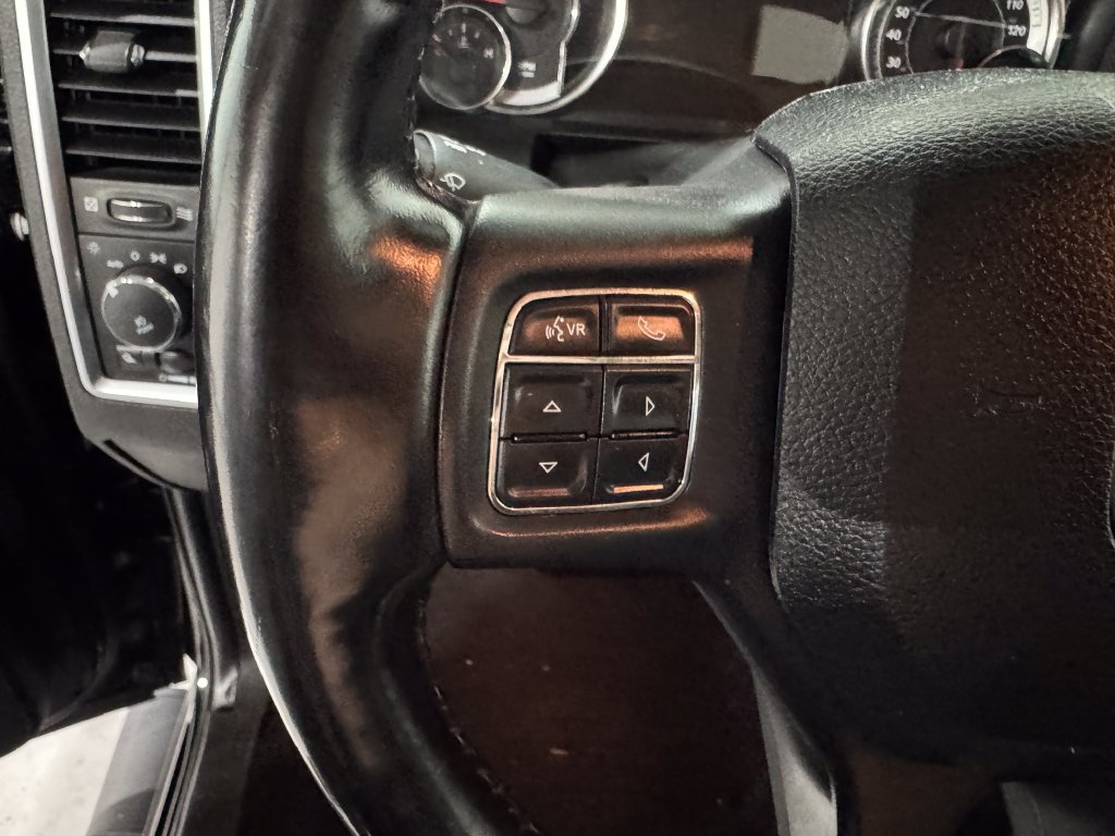 Used 2019 RAM 1500 Warlock AWD/4WD image 6