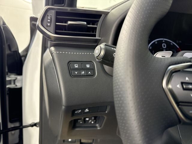 New 2026 Lexus LX 700h F Sport AWD/4WD image 13