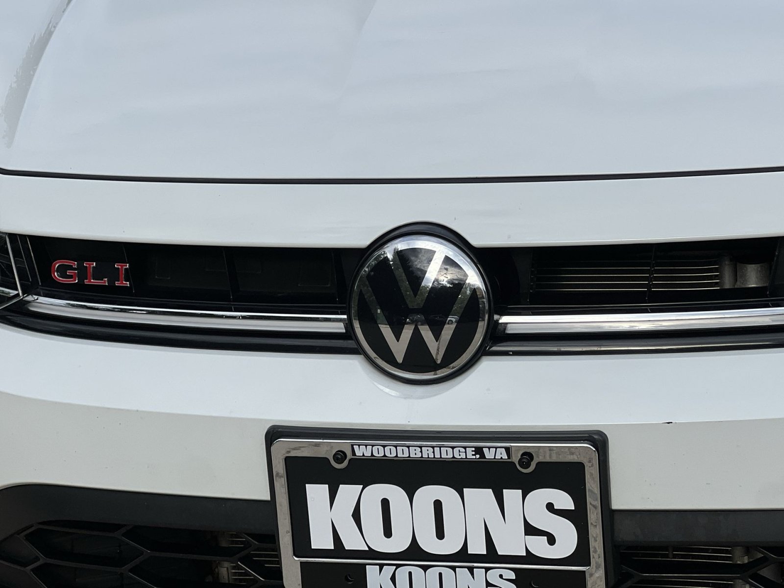 Used 2025 Volkswagen Jetta GLI Autobahn FWD image 12