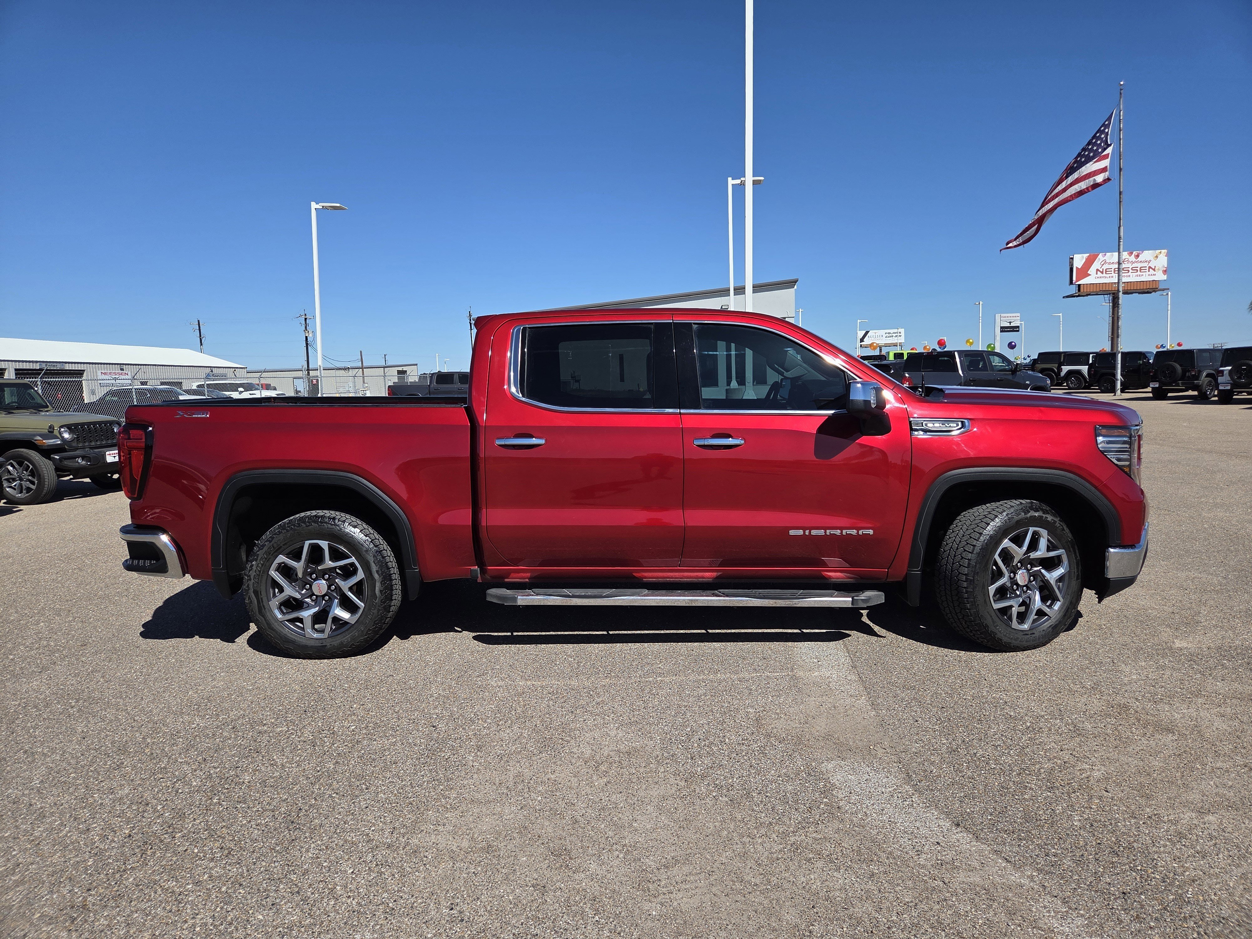 Used 2024 GMC Sierra 1500 SLT w/ X31 Off-Road Package image 8