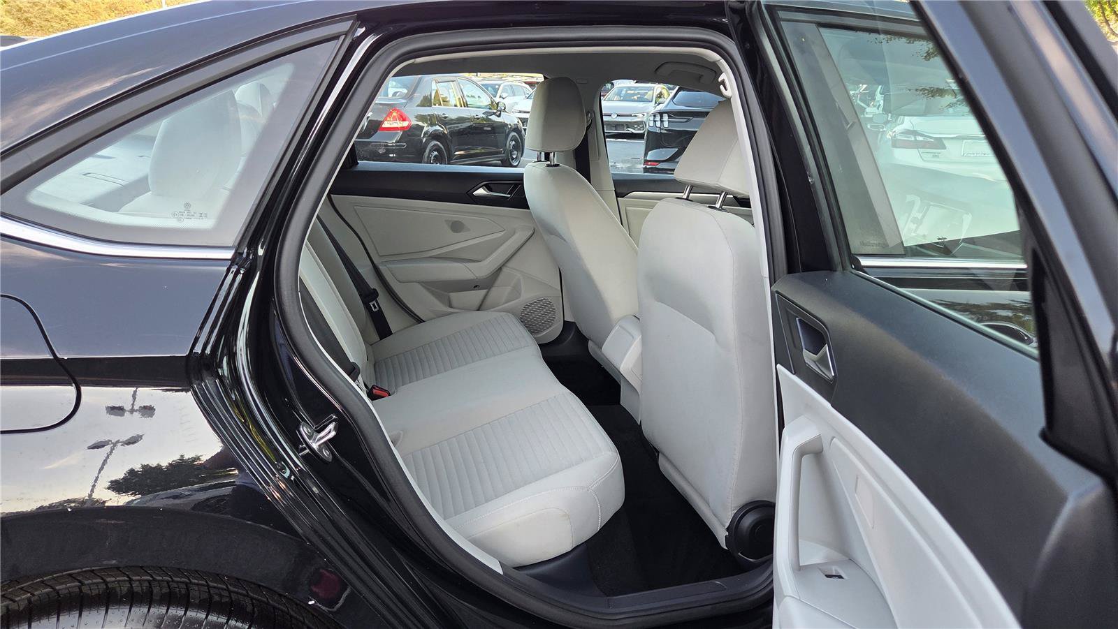 Used 2024 Volkswagen Jetta S FWD image 33
