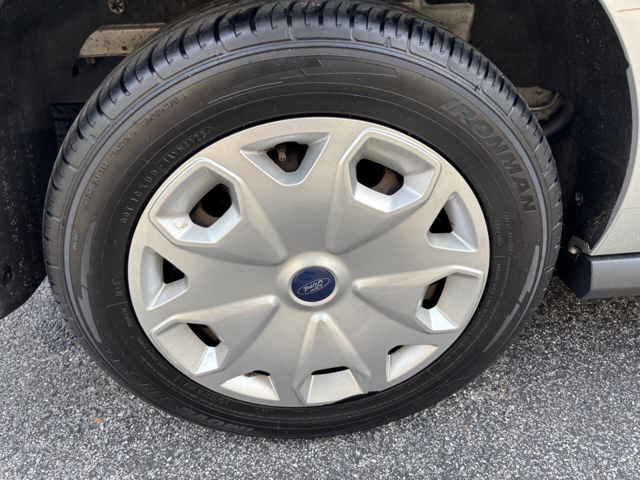 Used 2015 Ford Transit Connect XL image 19