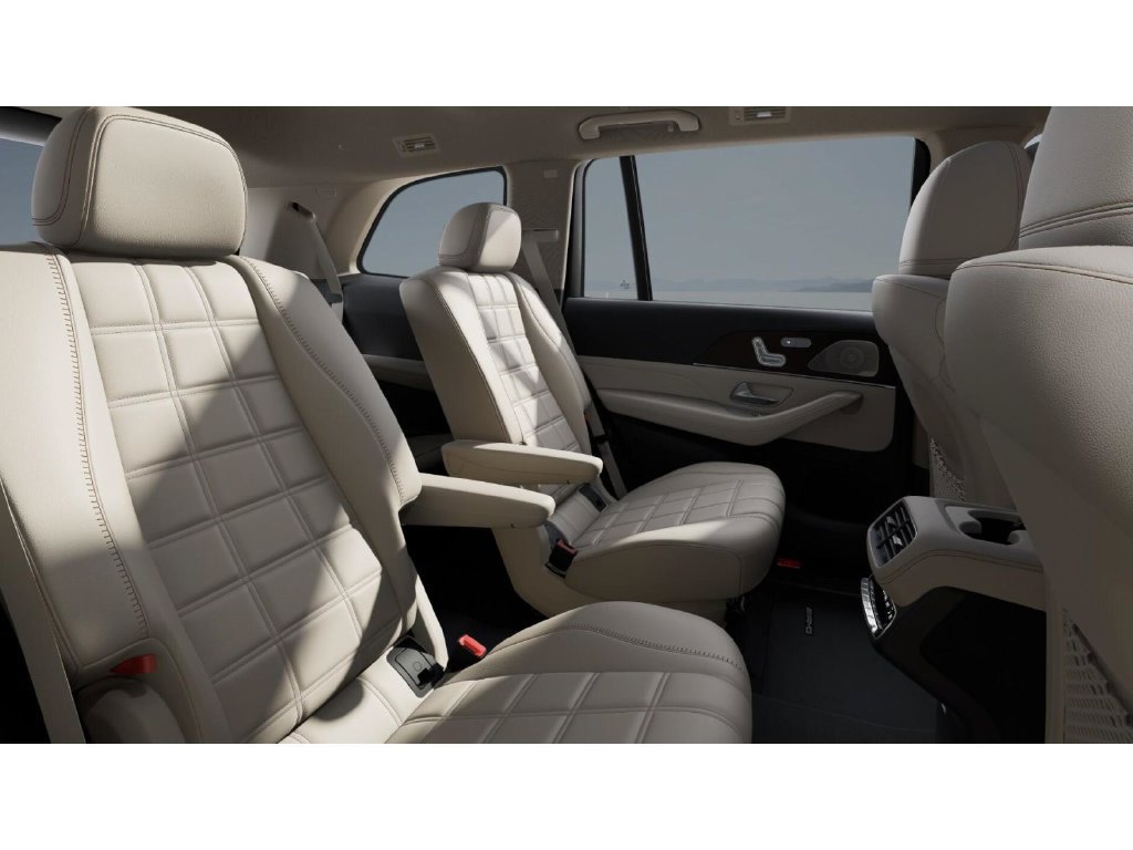 New 2027 Mercedes-Benz GLS 450 4MATIC image 5