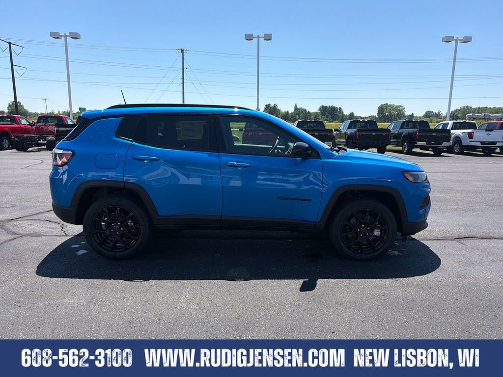 New 2026 Jeep Compass Latitude AWD/4WD image 6