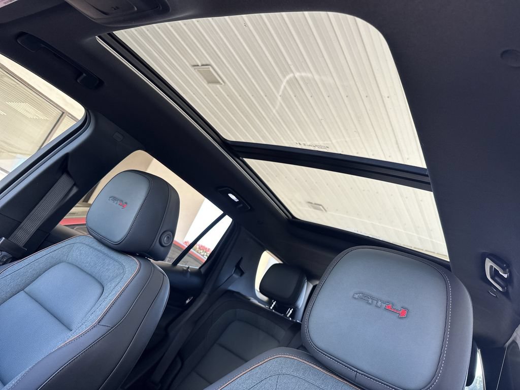 New 2026 GMC Terrain AT4 AWD/4WD image 27