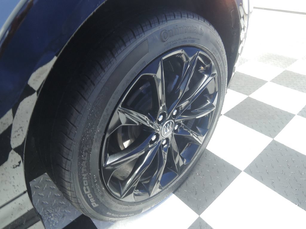Used 2024 Buick Encore GX Sport Touring w/ Experience Buick Package AWD/4WD image 38
