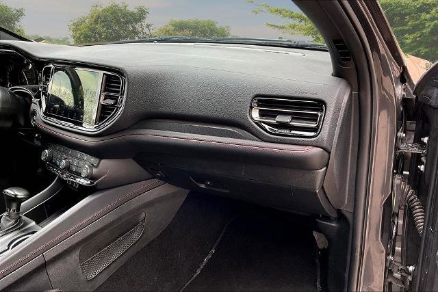 Used 2024 Dodge Durango GT AWD/4WD image 16
