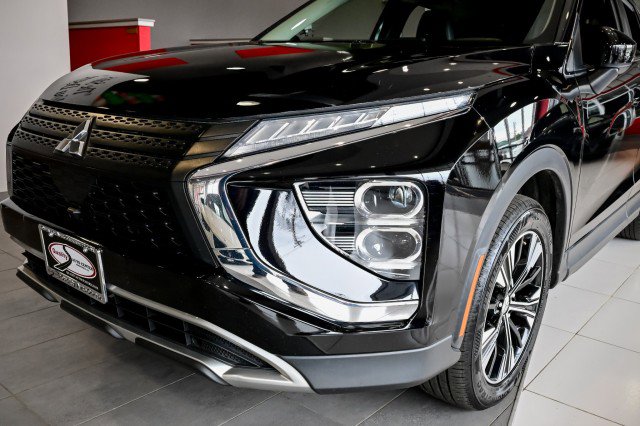 Used 2022 Mitsubishi Eclipse Cross SE image 9