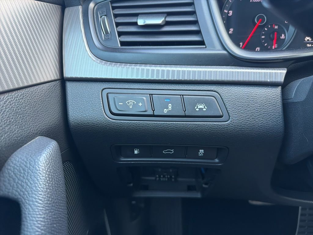 Used 2018 Hyundai Sonata Limited FWD image 19
