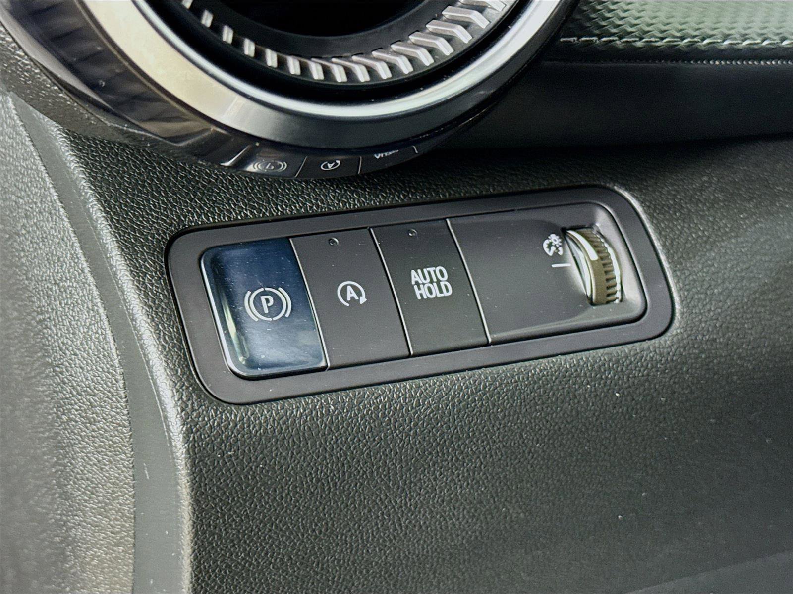 Used 2026 Chevrolet Equinox LT w/ Convenience Package II image 11