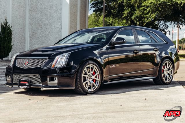 Used 2014 Cadillac CTS V RWD image 9