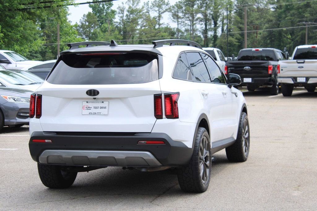 Used 2021 Kia Sorento EX w/ EX AWD X-Line Package image 8