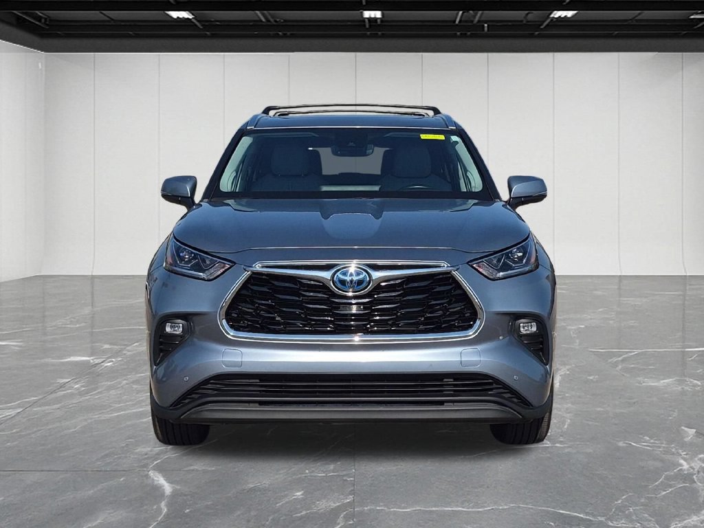 Used 2023 Toyota Highlander Limited AWD/4WD image 8