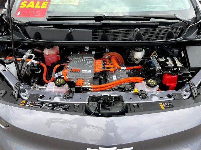 Used 2023 Chevrolet Bolt LT w/ Driver Confidence Package FWD image 32