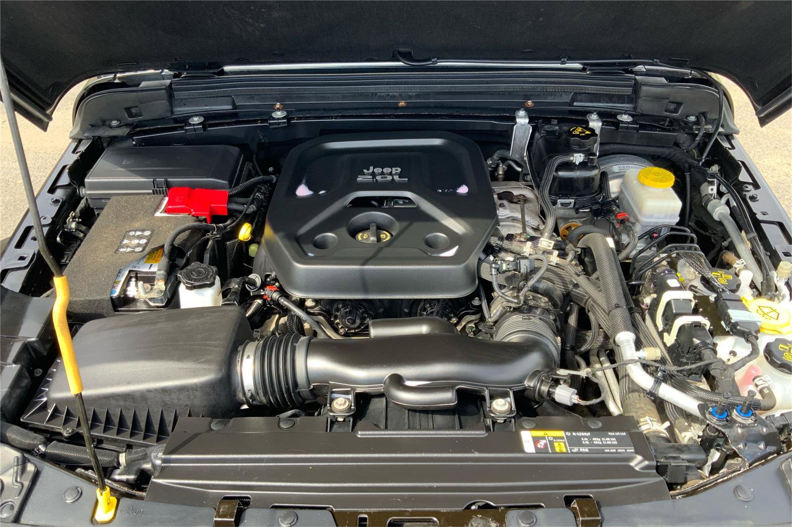 Used 2019 Jeep Wrangler Unlimited Sahara w/ Dual Top Group image 23