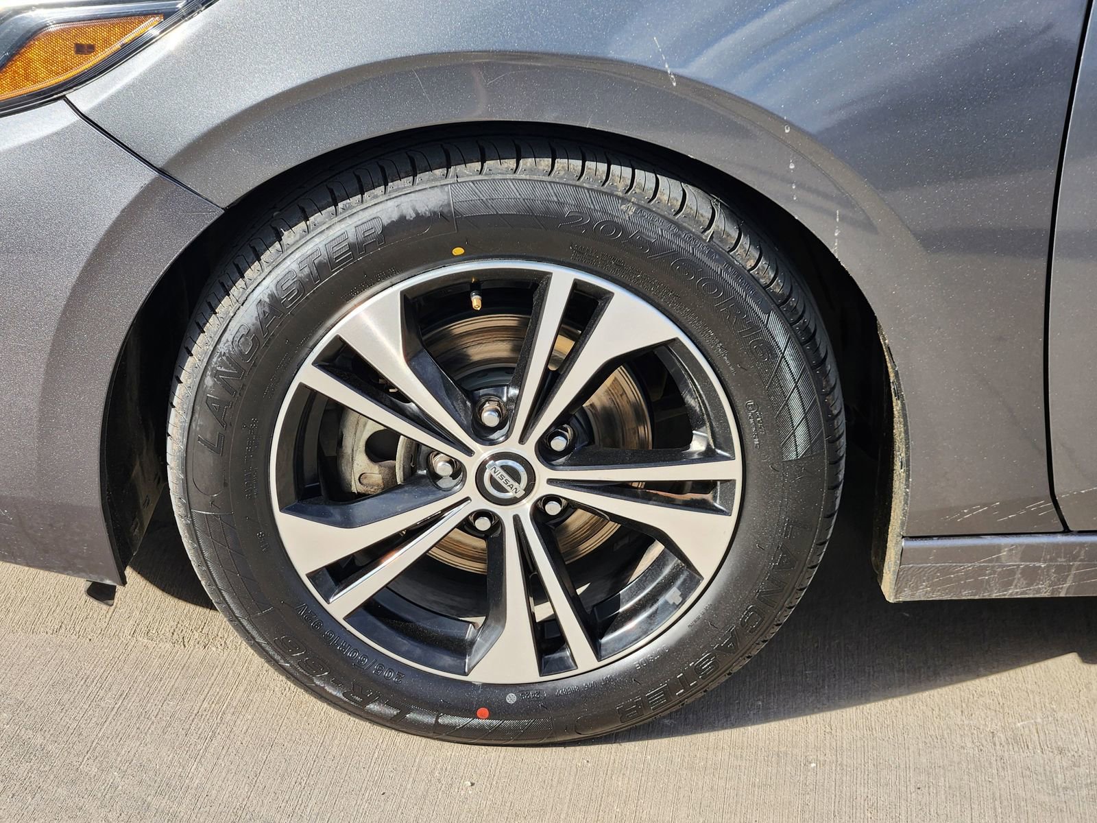 Used 2021 Nissan Sentra SV image 11