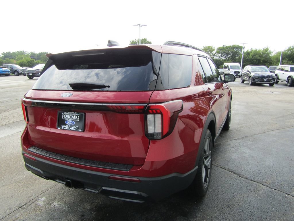New 2027 Ford Explorer ST-Line w/ Premium Package AWD/4WD image 6
