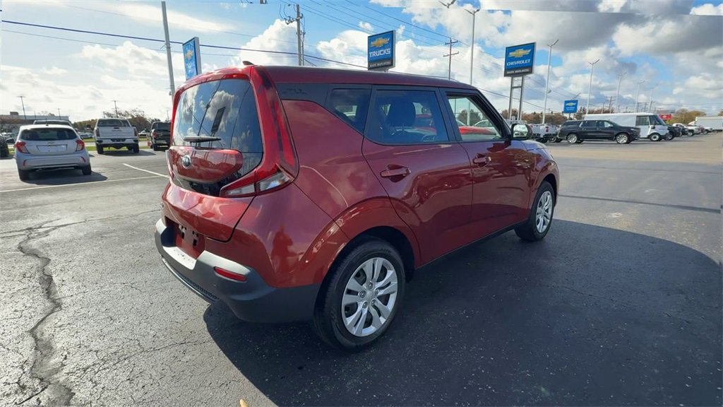 Used 2020 Kia Soul LX image 8
