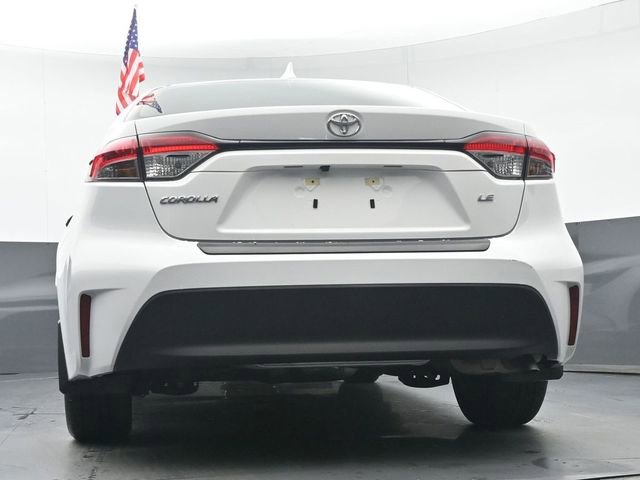Certified 2024 Toyota Corolla LE image 31