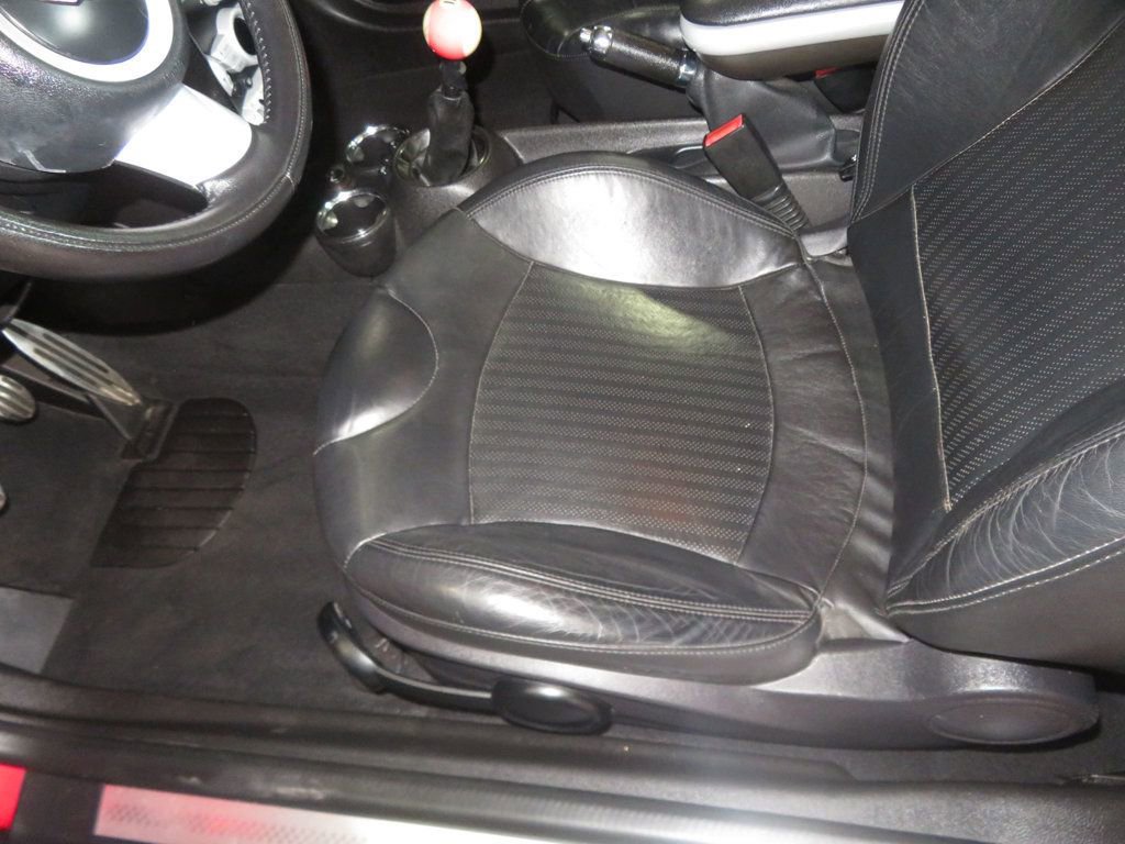 Used 2009 MINI Cooper S FWD image 19