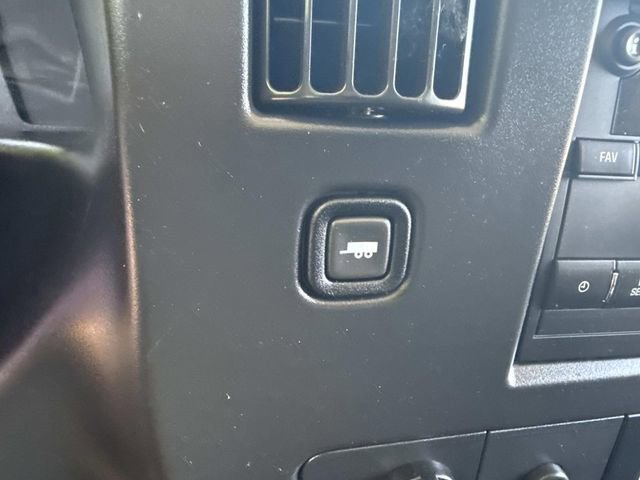 Used 2021 Chevrolet Express 2500 RWD image 31