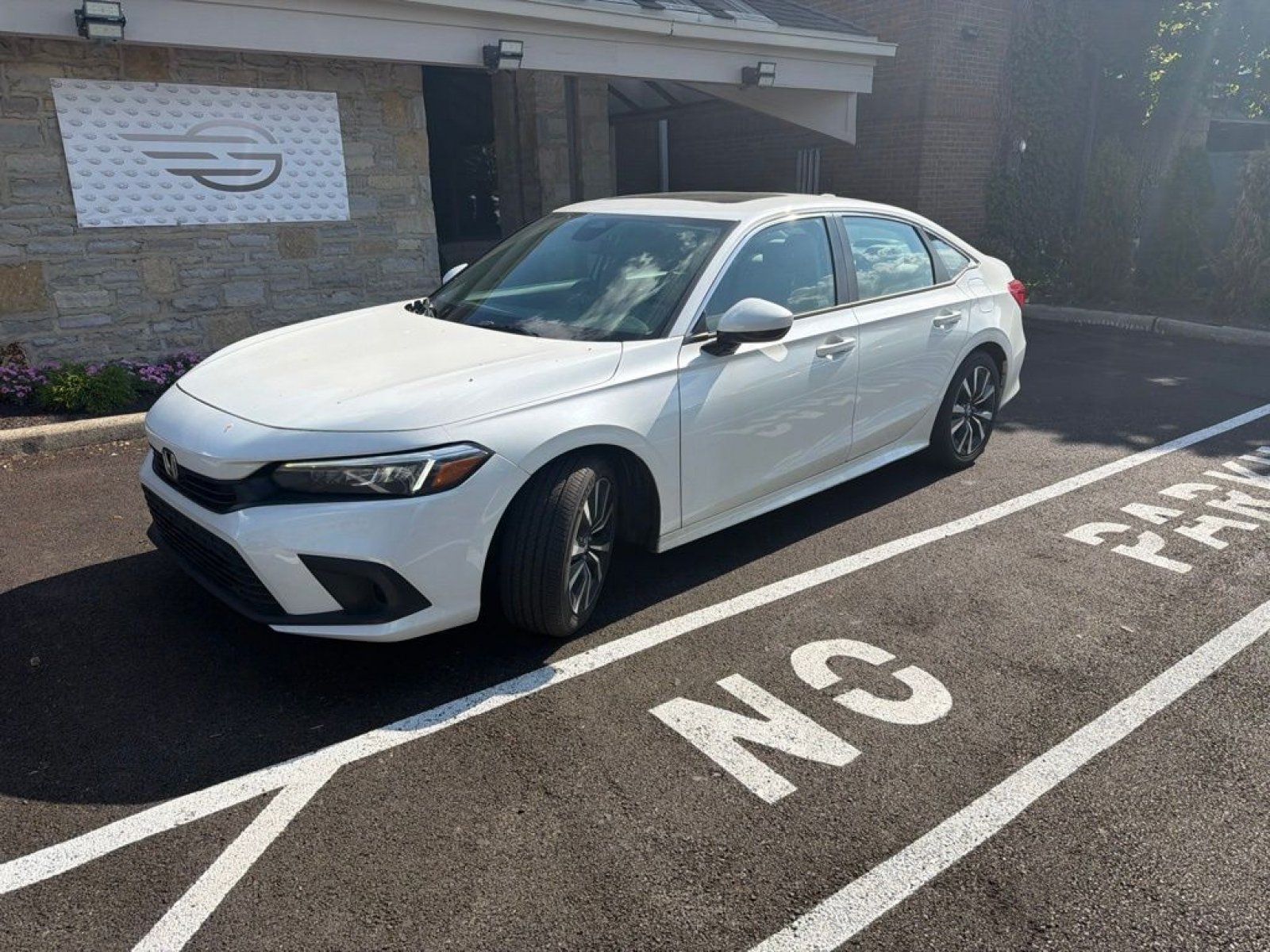 Certified 2024 Honda Civic EX image 5