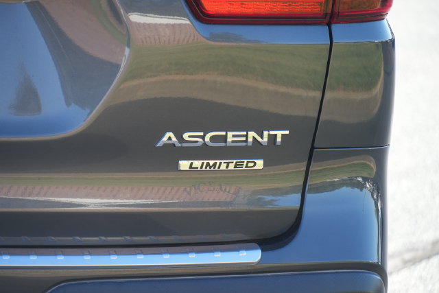 Used 2020 Subaru Ascent Limited w/ Technology Package AWD/4WD image 7