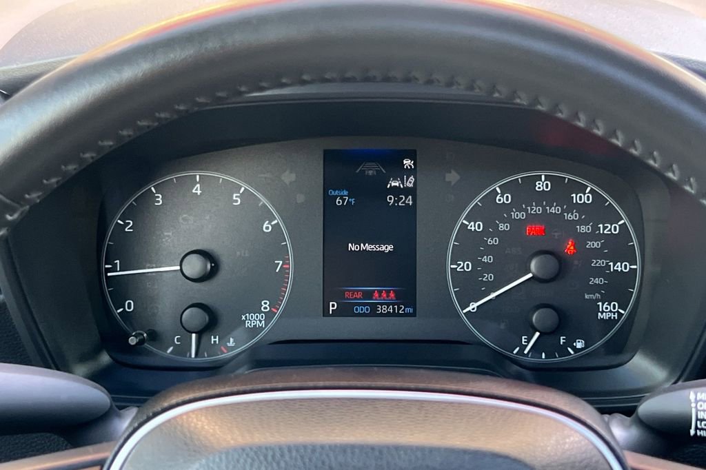 Used 2023 Toyota Corolla SE w/ SE Premium Package image 26