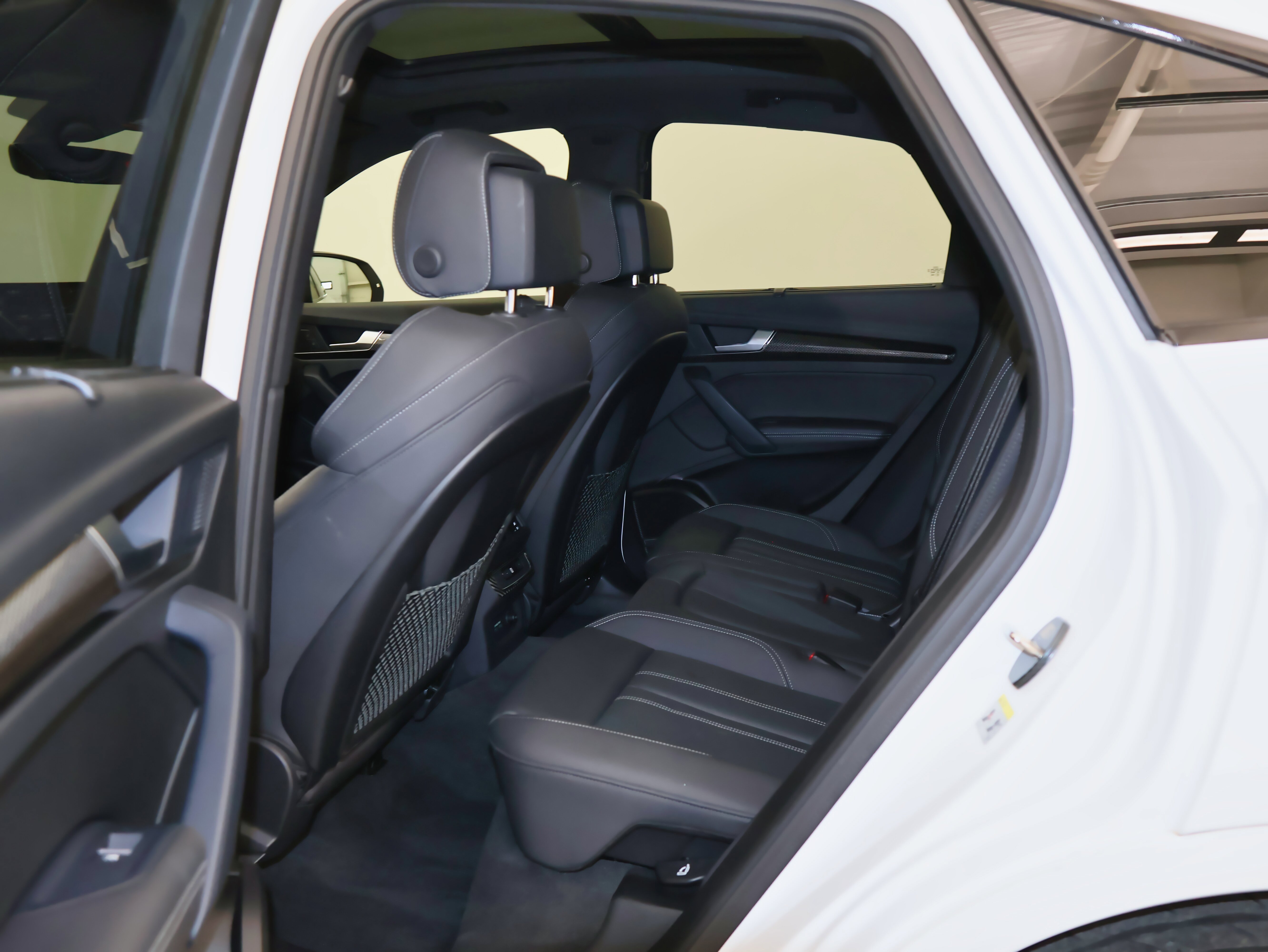 Used 2022 Audi SQ5 Premium Plus image 26