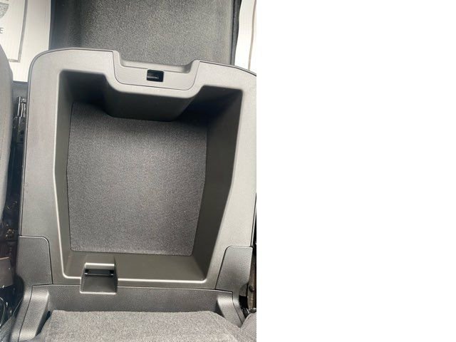 Used 2022 Chevrolet Silverado 2500 LT w/ Convenience Package image 18