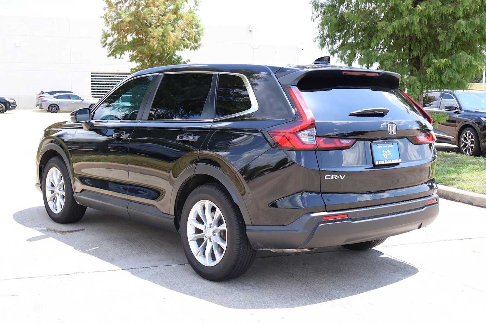 Used 2023 Honda CR-V EX-L image 4