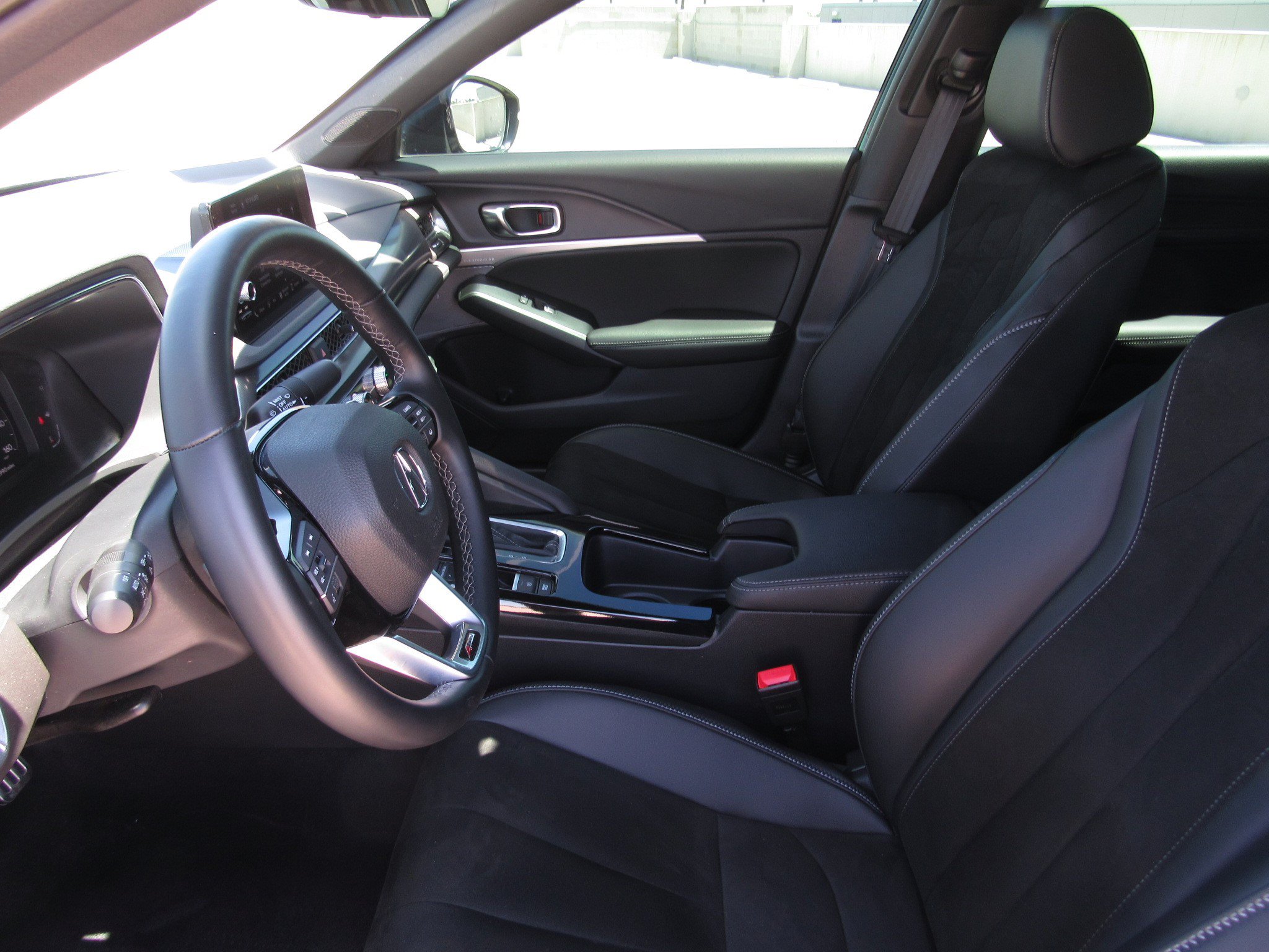 Certified 2025 Acura Integra A-Spec FWD image 13