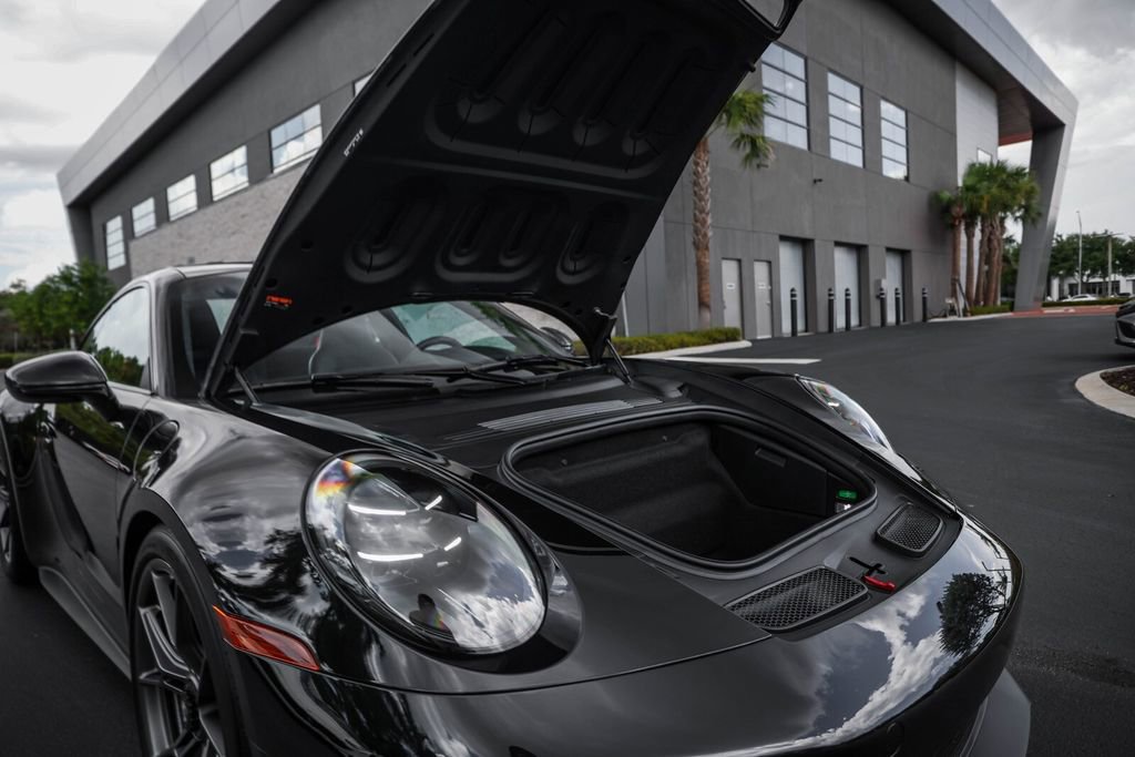 Used 2026 Porsche 911 GT3 RWD image 22