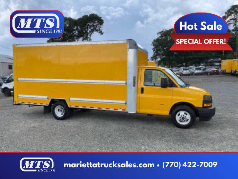 Used 2021 GMC Savana 3500 Extended w/ Power Convenience Package image 1