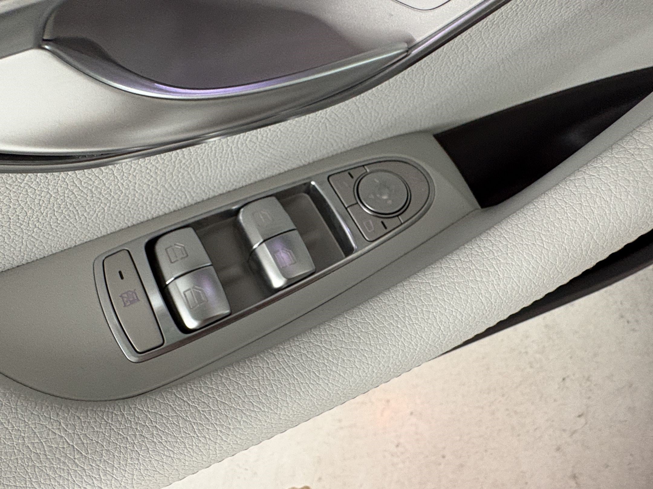 Certified 2023 Mercedes-Benz E 350 Sedan image 27