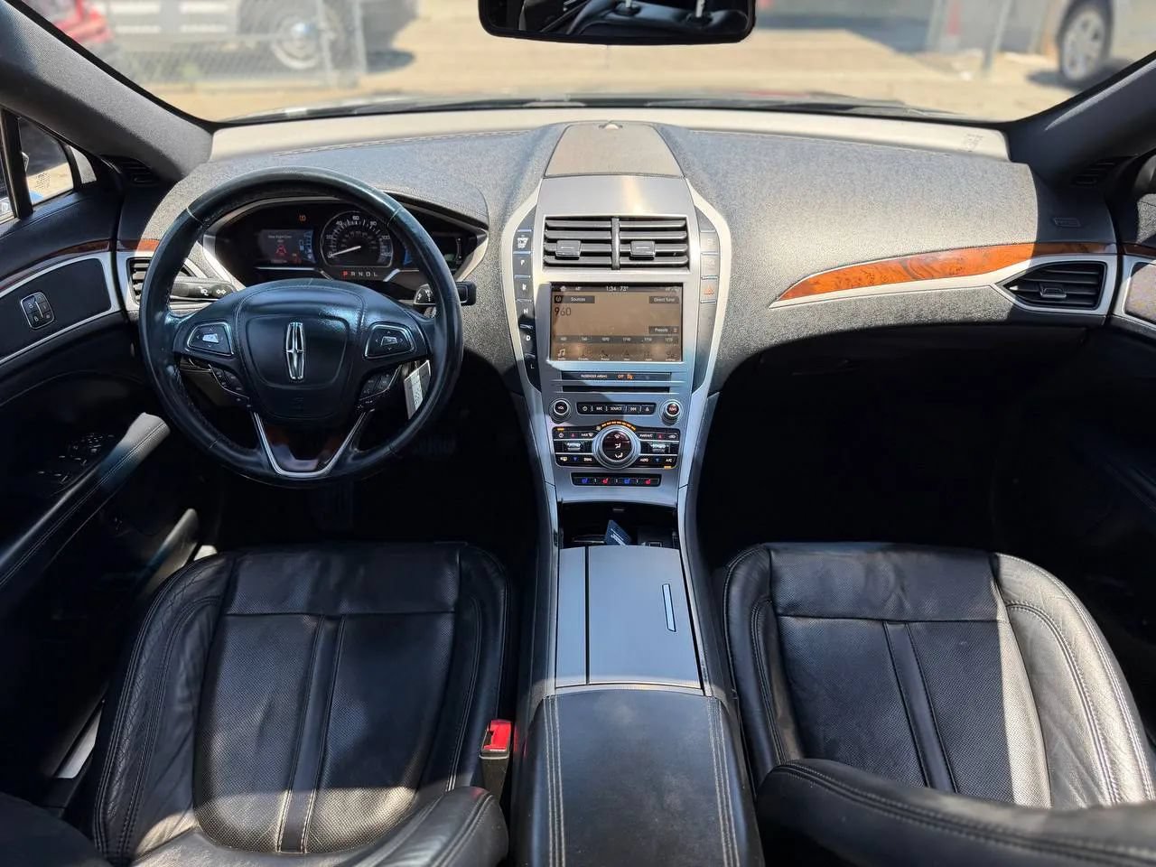 Used 2017 Lincoln MKZ Reserve FWD image 38